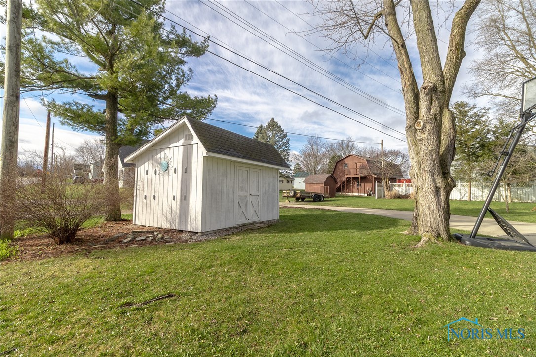 24423 W 2nd Street, Grand Rapids, Ohio image 39