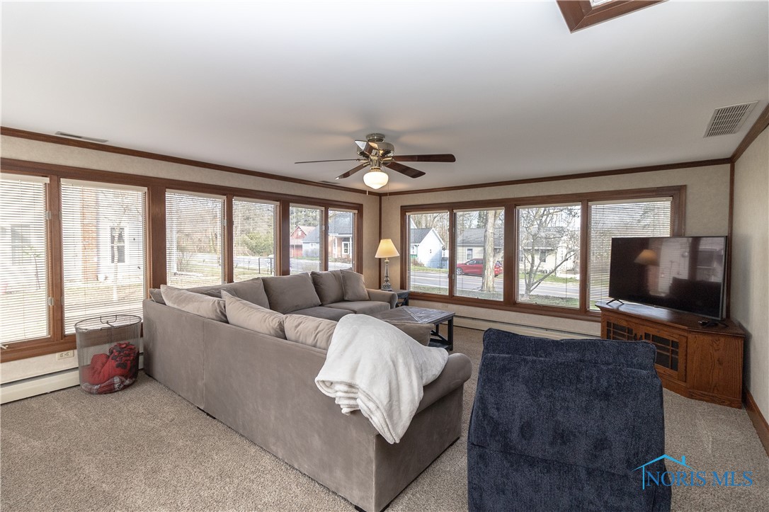 24423 W 2nd Street, Grand Rapids, Ohio image 6