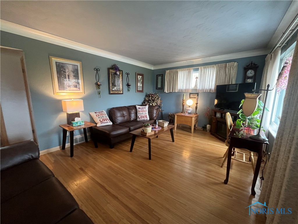 4448 Helmond Court, Toledo, Ohio image 7
