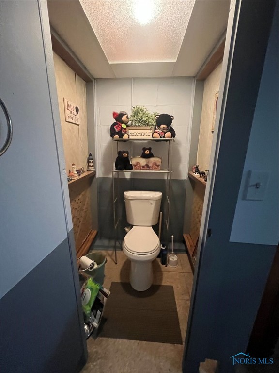 4448 Helmond Court, Toledo, Ohio image 26