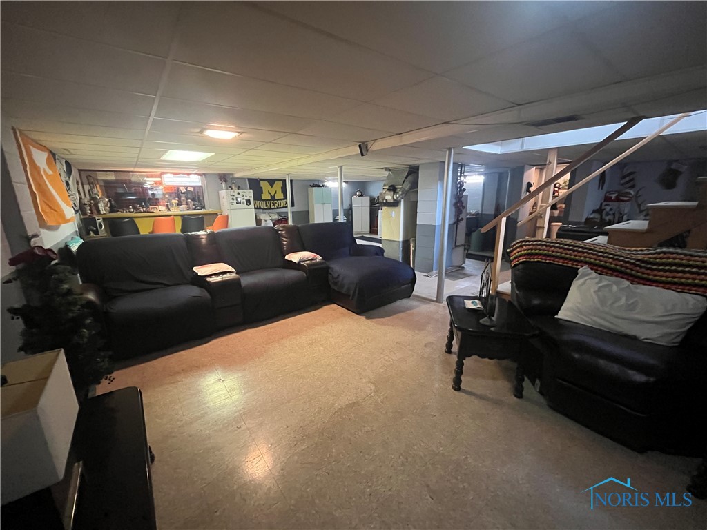 4448 Helmond Court, Toledo, Ohio image 30