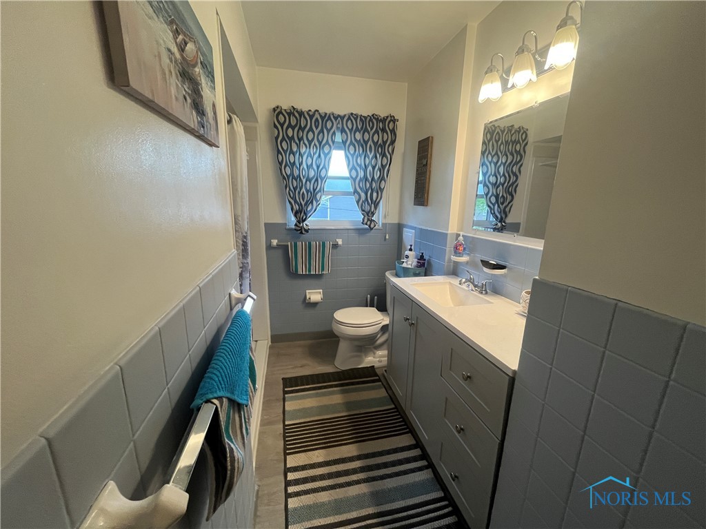 4448 Helmond Court, Toledo, Ohio image 24