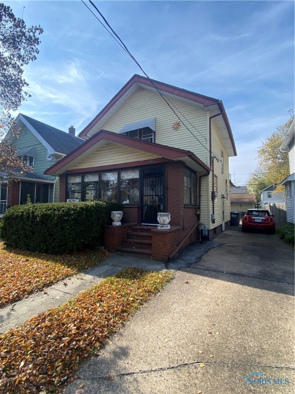 1020 Woodsdale Avenue, Toledo, Ohio image 1