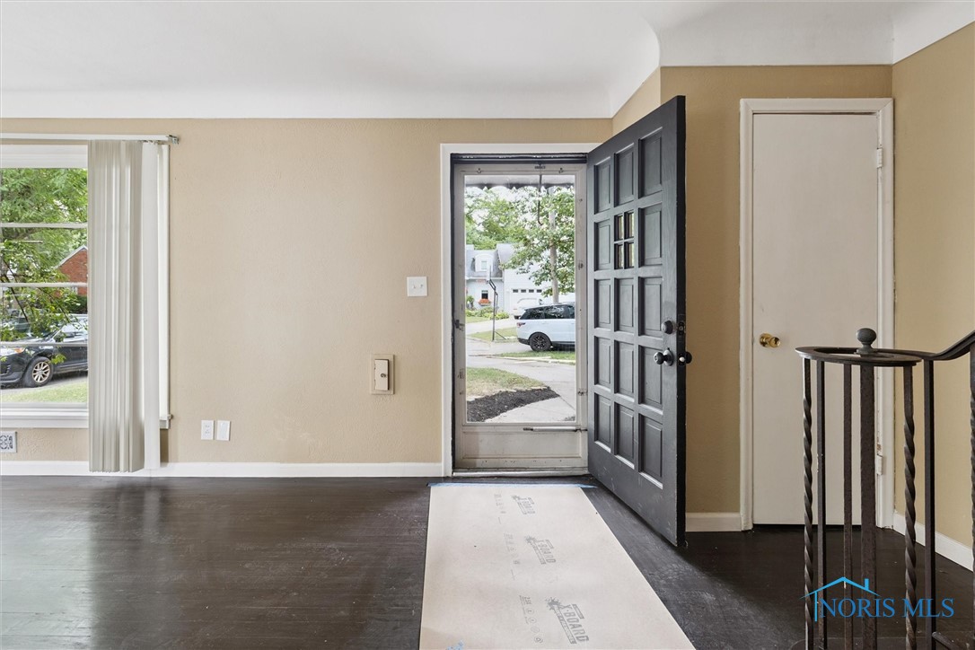 3526 Woodbine Drive