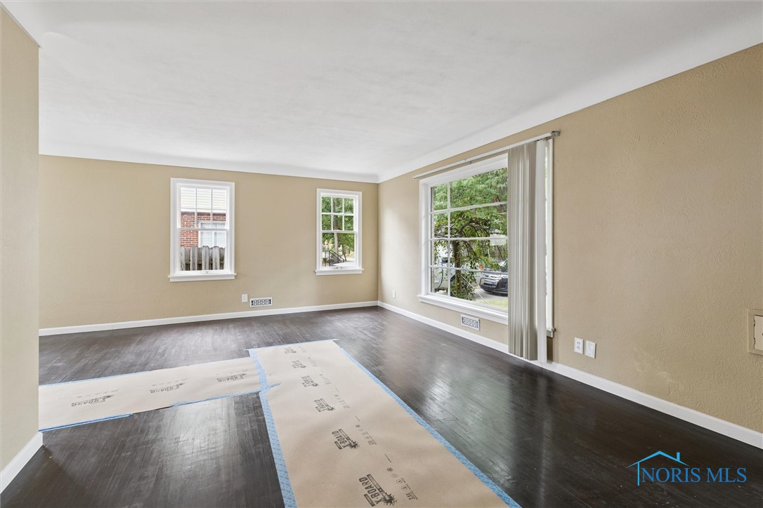 3526 Woodbine Drive