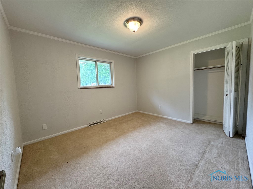 2102 Glen Arbor Drive, Toledo, Ohio image 16