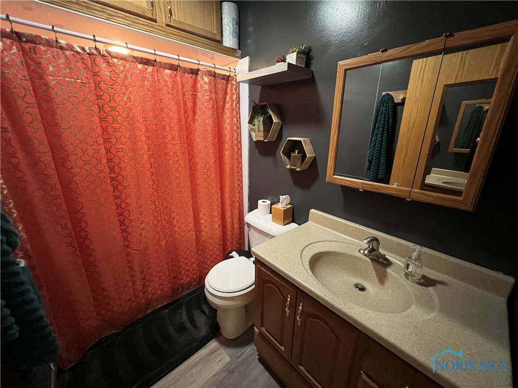 607 S Front Street, Fremont, Ohio image 17