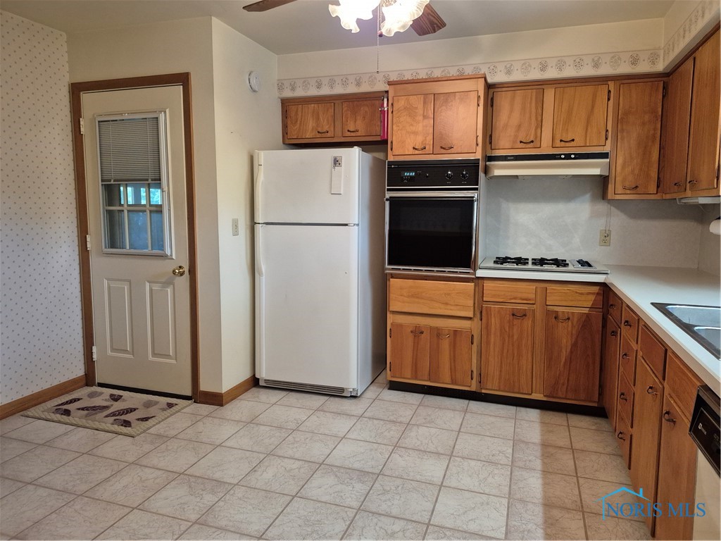 1100 Cherry Lane, Findlay, Ohio image 18