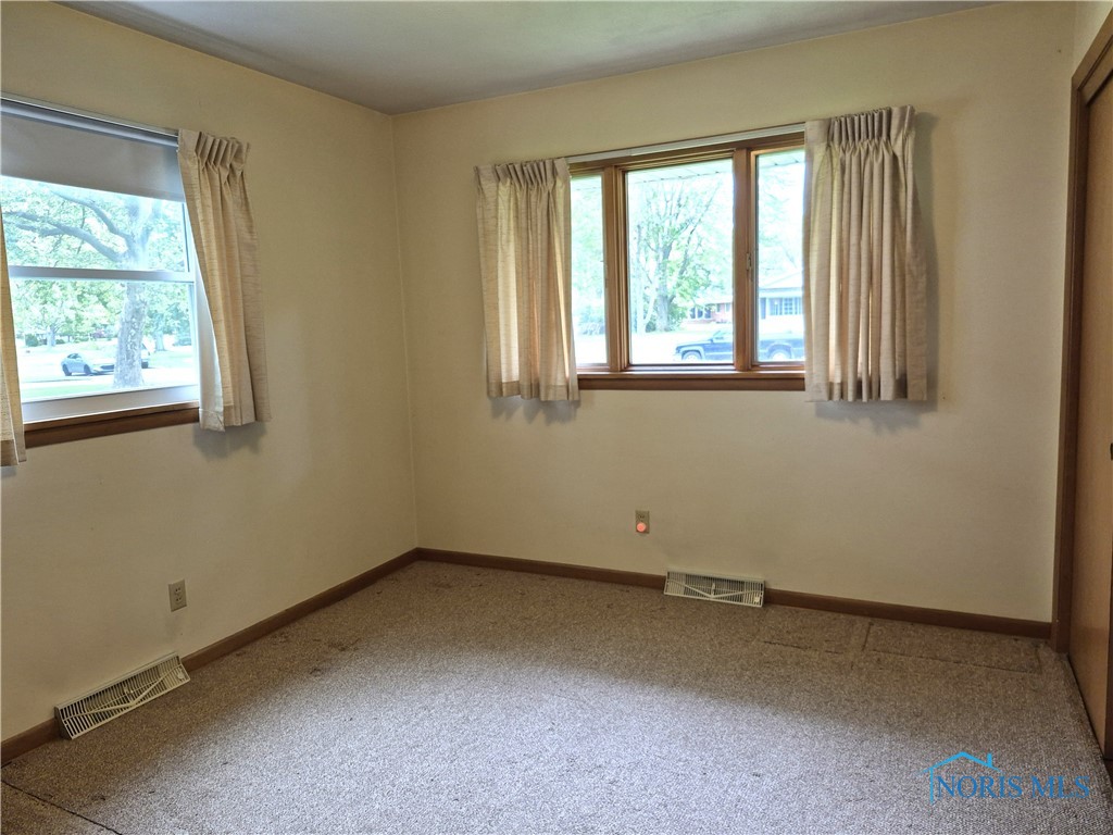 1100 Cherry Lane, Findlay, Ohio image 13