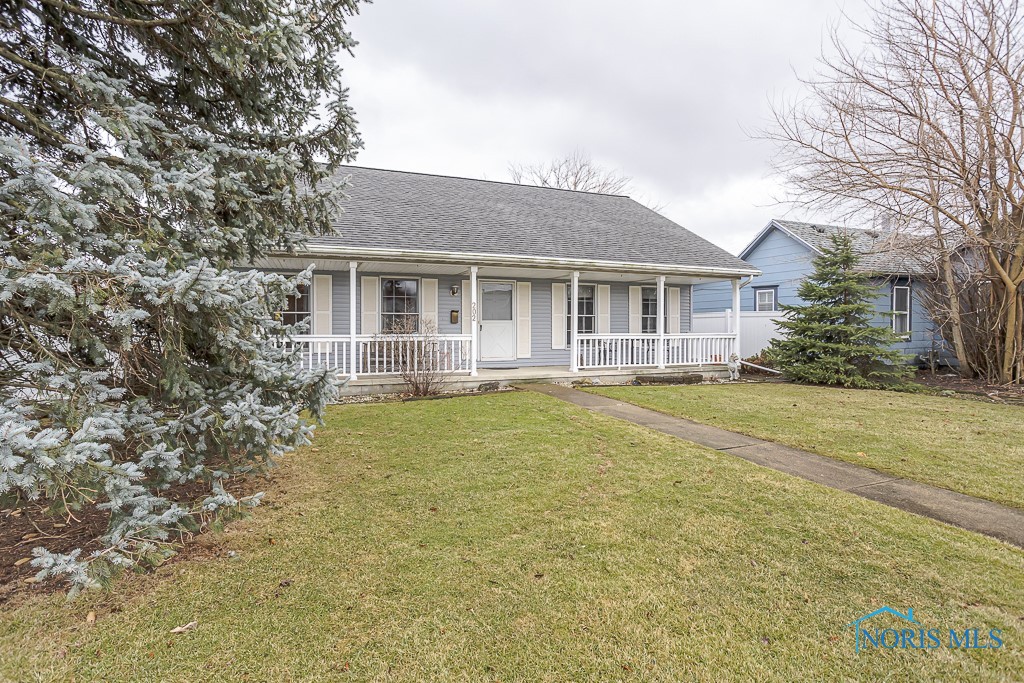 202 E Indiana Avenue, Maumee, Ohio image 3