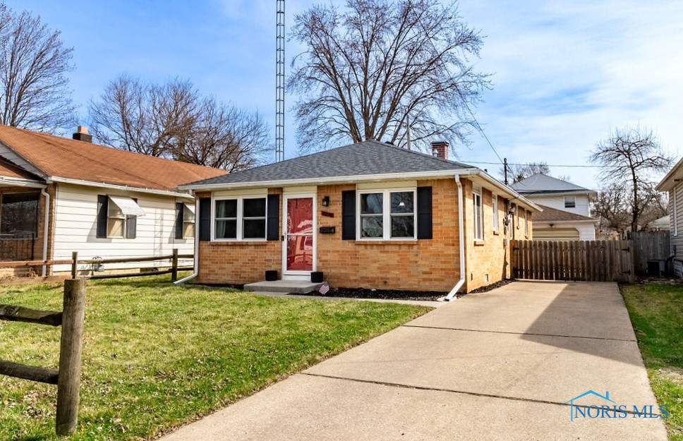 5236 Springdale Avenue, Toledo, Ohio image 2