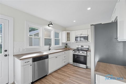 Tiny photo for 112 N Beecher Street, North Baltimore, OH 45872 (MLS # 6136138)