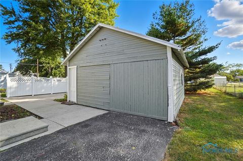 Tiny photo for 112 N Beecher Street, North Baltimore, OH 45872 (MLS # 6136138)