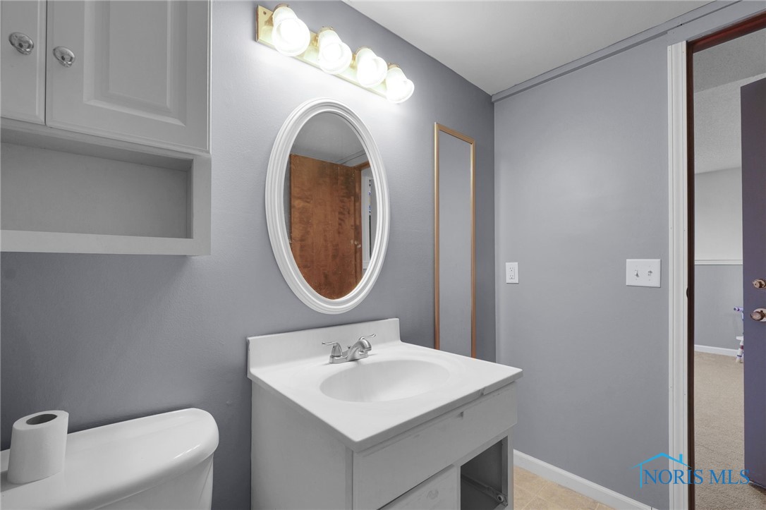 651 Flanders Avenue, Bowling Green, Ohio image 33