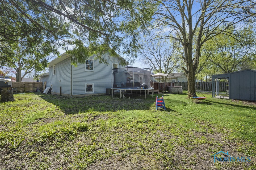 651 Flanders Avenue, Bowling Green, Ohio image 34