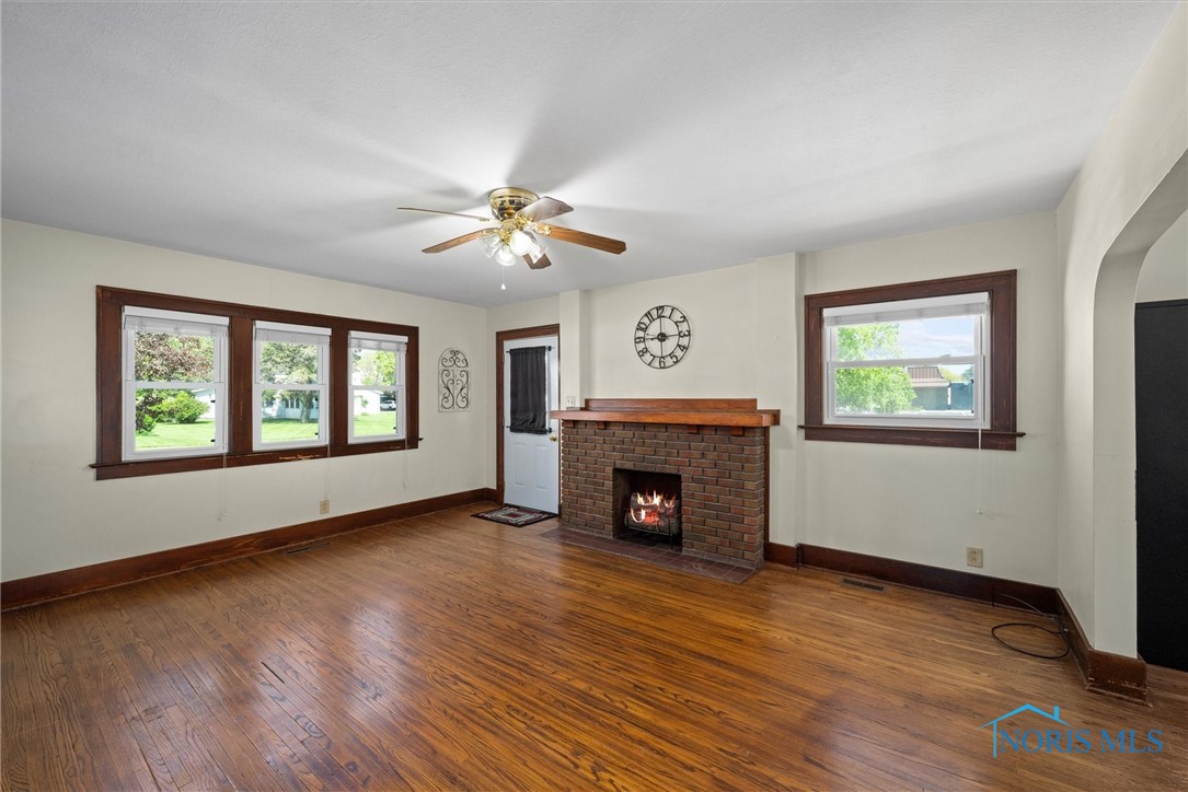 431 W Ottawa Street, Oak Harbor, Ohio image 10