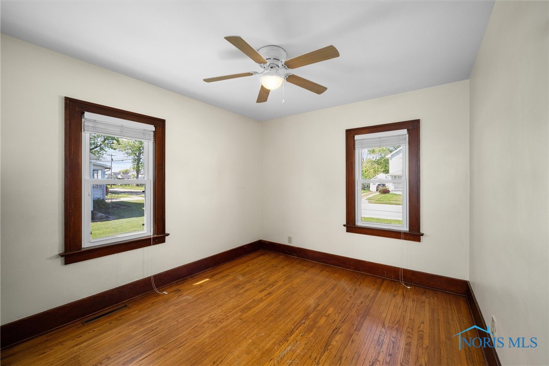 431 W Ottawa Street, Oak Harbor, Ohio image 16