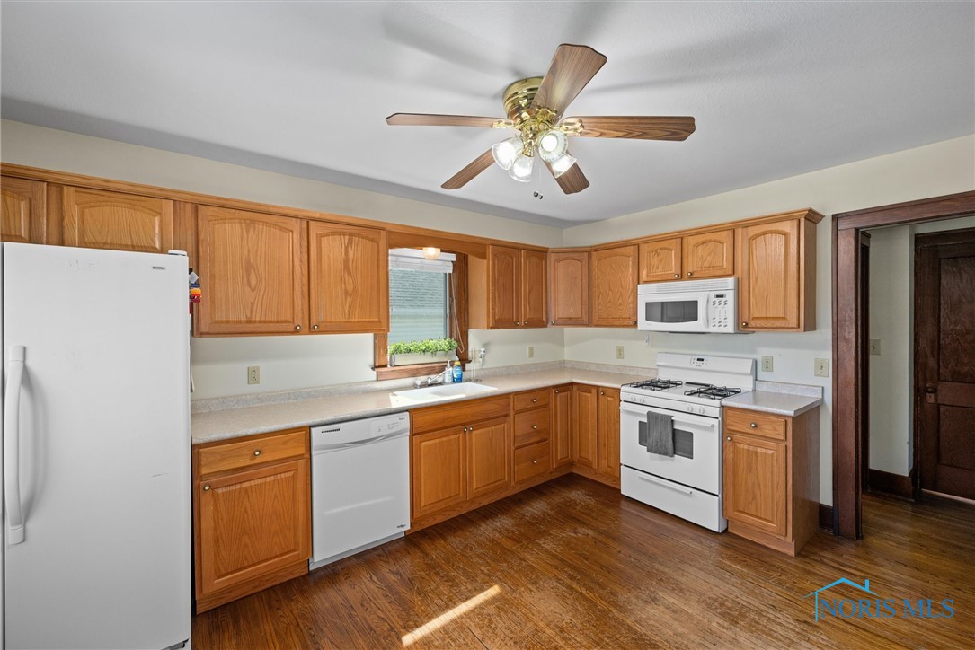431 W Ottawa Street, Oak Harbor, Ohio image 13