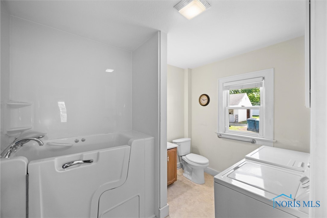 431 W Ottawa Street, Oak Harbor, Ohio image 14