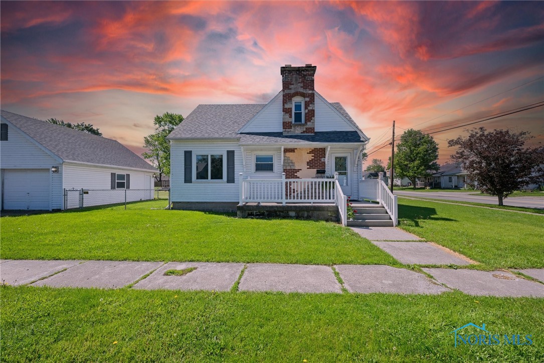 431 W Ottawa Street, Oak Harbor, Ohio image 1