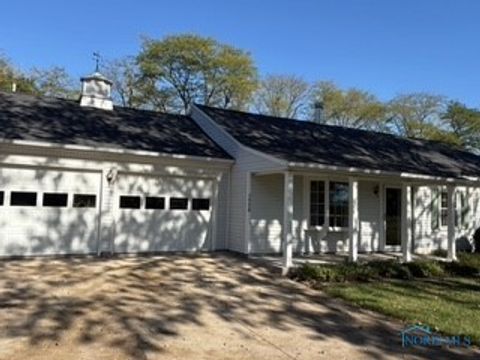 Photo of 1528 Terrawenda Drive, Defiance, OH 43512 (MLS # 6136342)