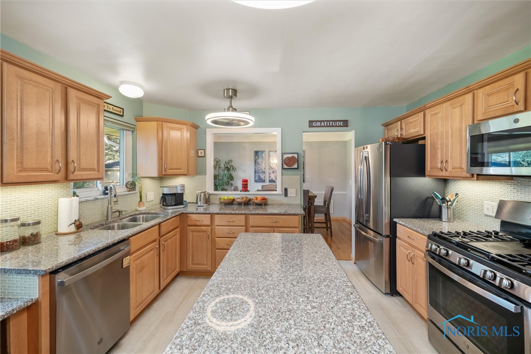 3519 Denise Drive, Toledo, Ohio image 5