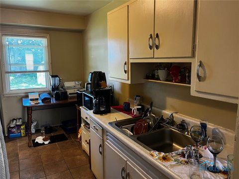 Tiny photo for 606 W Capistrano Avenue, Toledo, OH 43612 (MLS # 6136537)