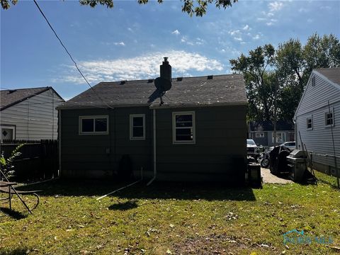 Tiny photo for 606 W Capistrano Avenue, Toledo, OH 43612 (MLS # 6136537)
