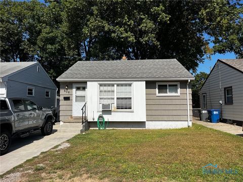 Photo of 606 W Capistrano Avenue, Toledo, OH 43612 (MLS # 6136537)