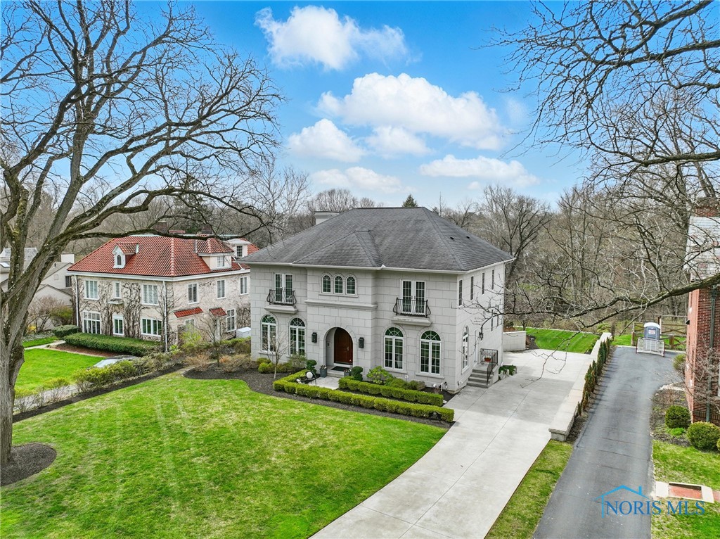 3523 Brookside Road, Ottawa Hills, Ohio image 1