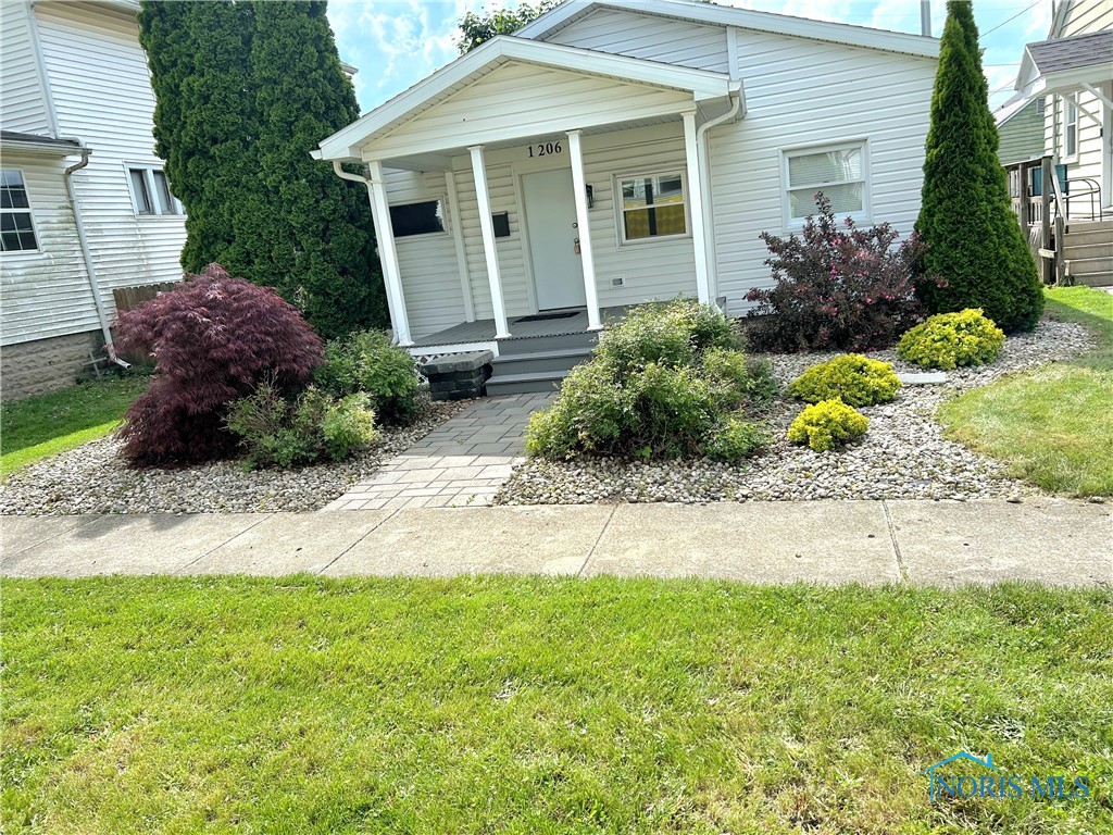 1206 White Avenue, Fremont, Ohio image 1