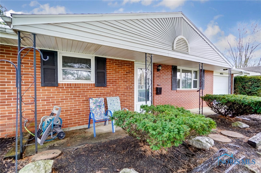 1105 Brookside Drive, Findlay, Ohio image 4