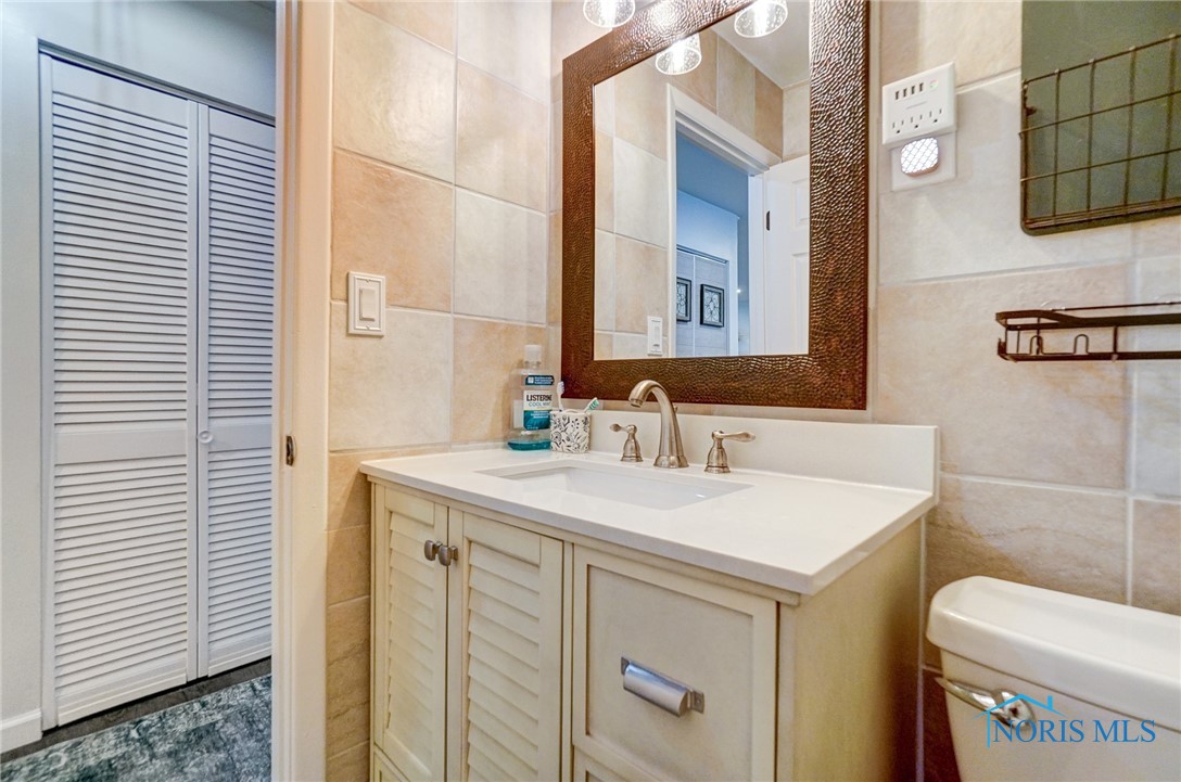 1105 Brookside Drive, Findlay, Ohio image 36