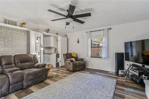 Tiny photo for 4634 Springbrook Drive, Toledo, OH 43615 (MLS # 6137002)