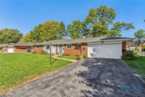 Tiny photo for 4634 Springbrook Drive, Toledo, OH 43615 (MLS # 6137002)