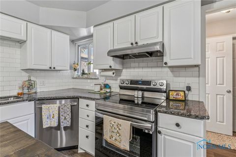 Tiny photo for 4634 Springbrook Drive, Toledo, OH 43615 (MLS # 6137002)