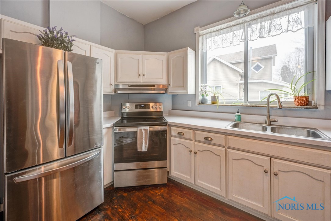 306 E Maple Street, Liberty Center, Ohio image 17