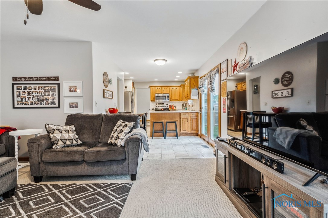1521 Misty Oaks Drive, Findlay, Ohio image 12