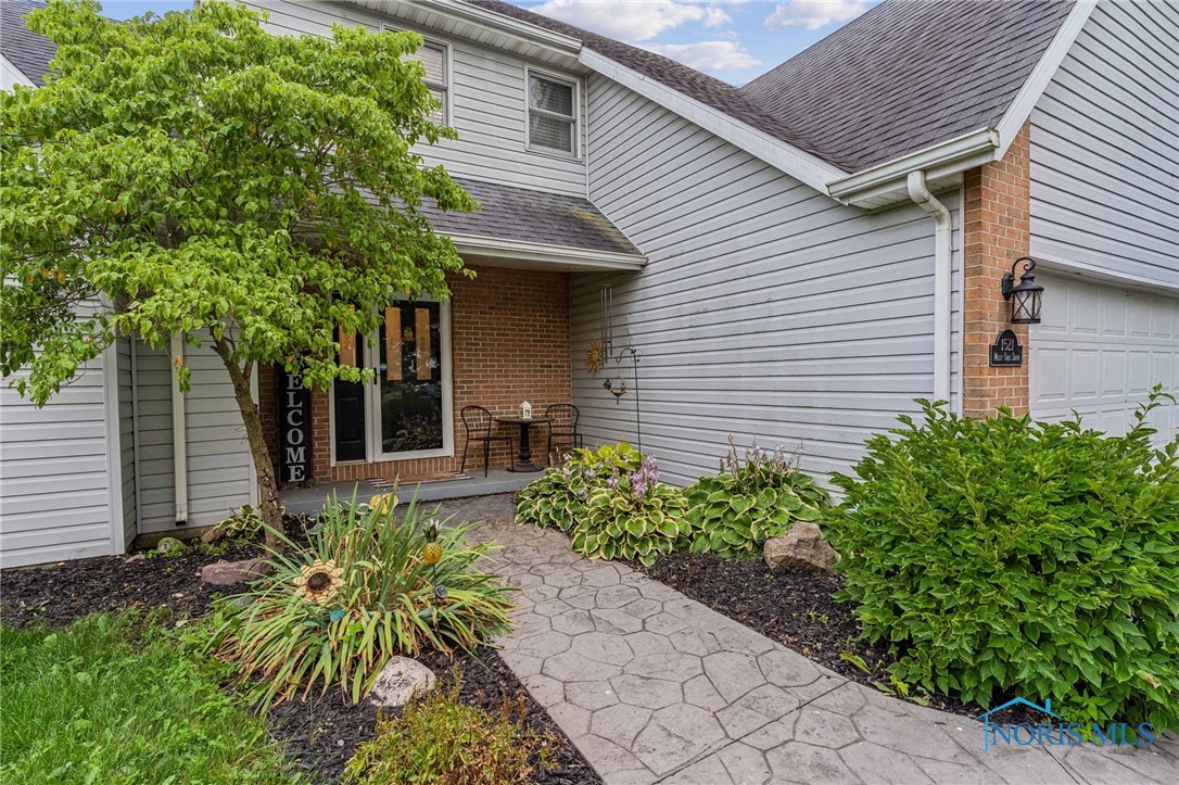 1521 Misty Oaks Drive, Findlay, Ohio image 4