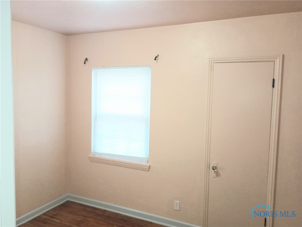 2449 Lambert Drive, Toledo, Ohio image 7