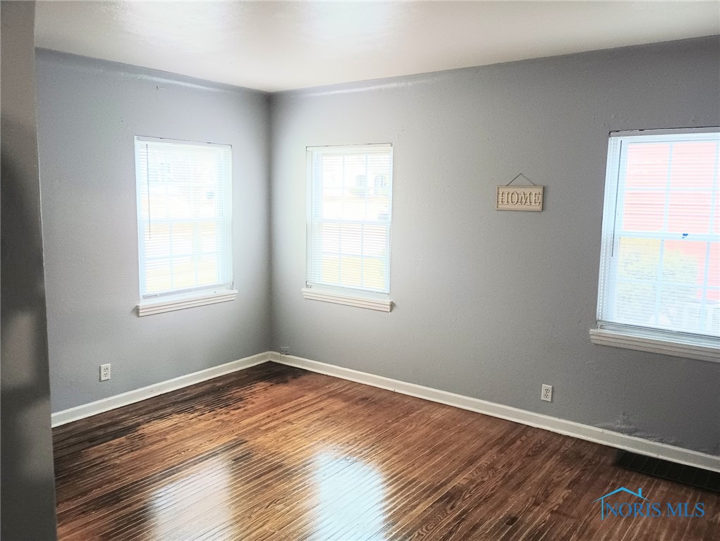 2449 Lambert Drive, Toledo, Ohio image 5