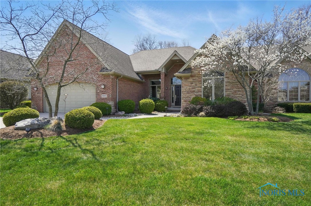 3862 Ravine Hollow Court, Maumee, Ohio image 1
