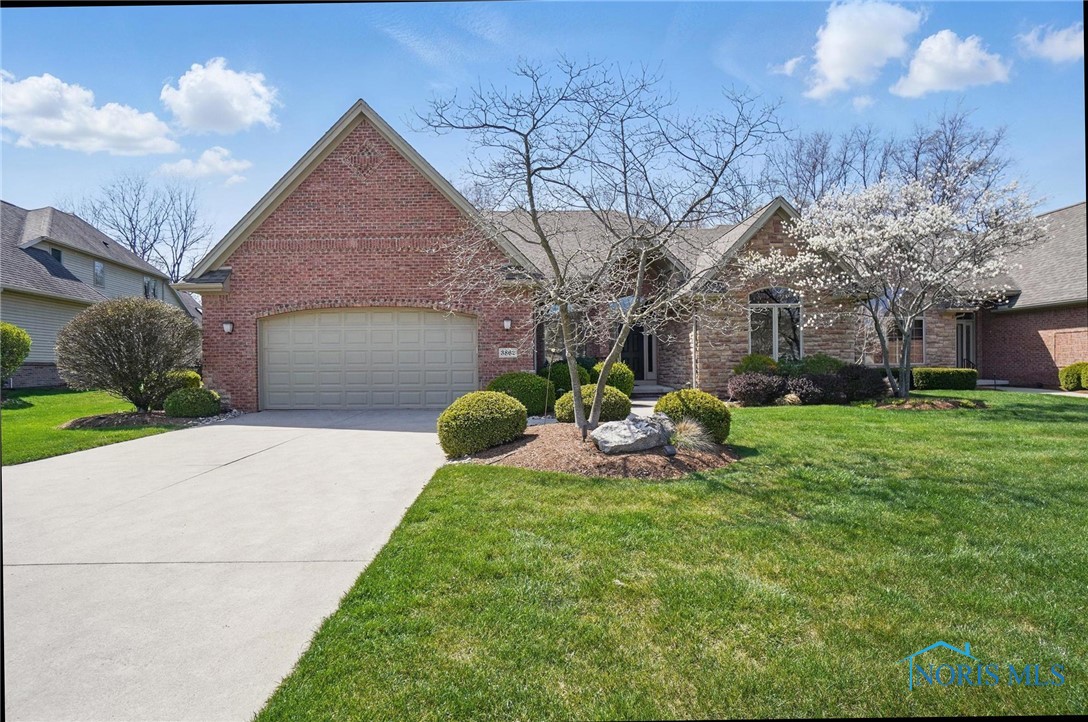 3862 Ravine Hollow Court, Maumee, Ohio image 2