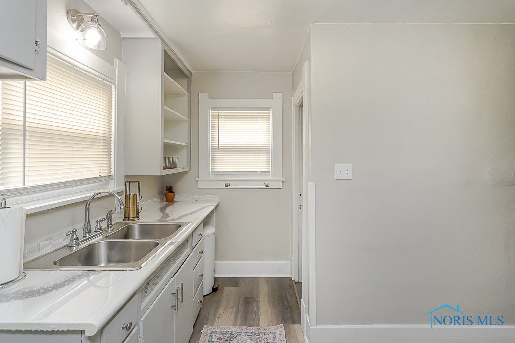 3661 Leybourn Avenue, Toledo, Ohio image 15