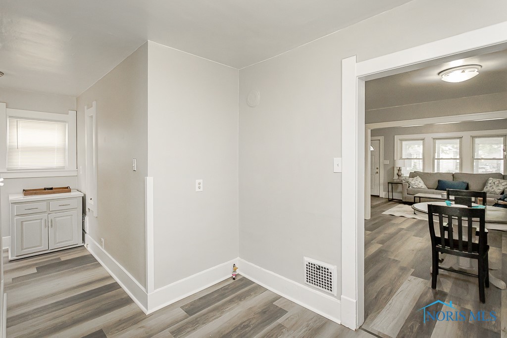 3661 Leybourn Avenue, Toledo, Ohio image 19