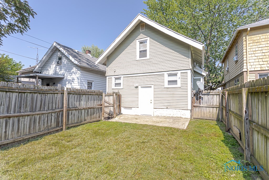 3661 Leybourn Avenue, Toledo, Ohio image 38