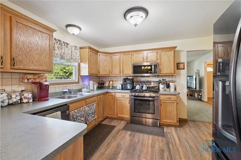 Tiny photo for 1976 Allendale Drive, Toledo, OH 43611 (MLS # 6136575)