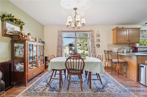 Tiny photo for 1976 Allendale Drive, Toledo, OH 43611 (MLS # 6136575)