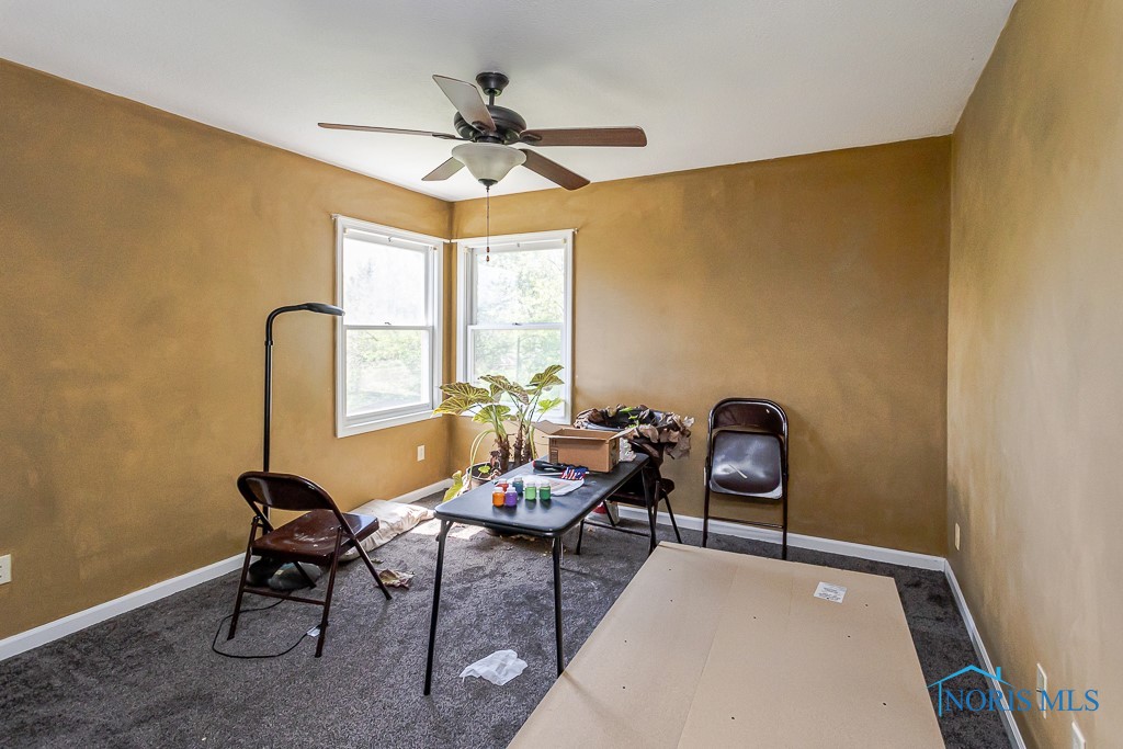 5621 Forest Green Drive, Toledo, Ohio image 20