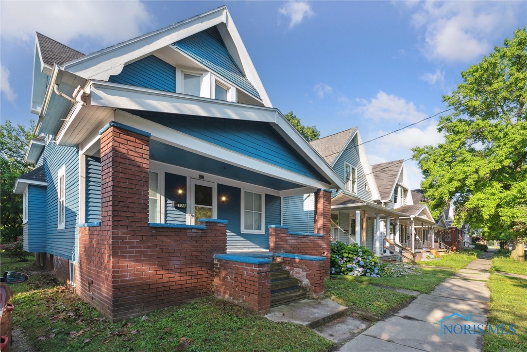 238 E. Pearl Street